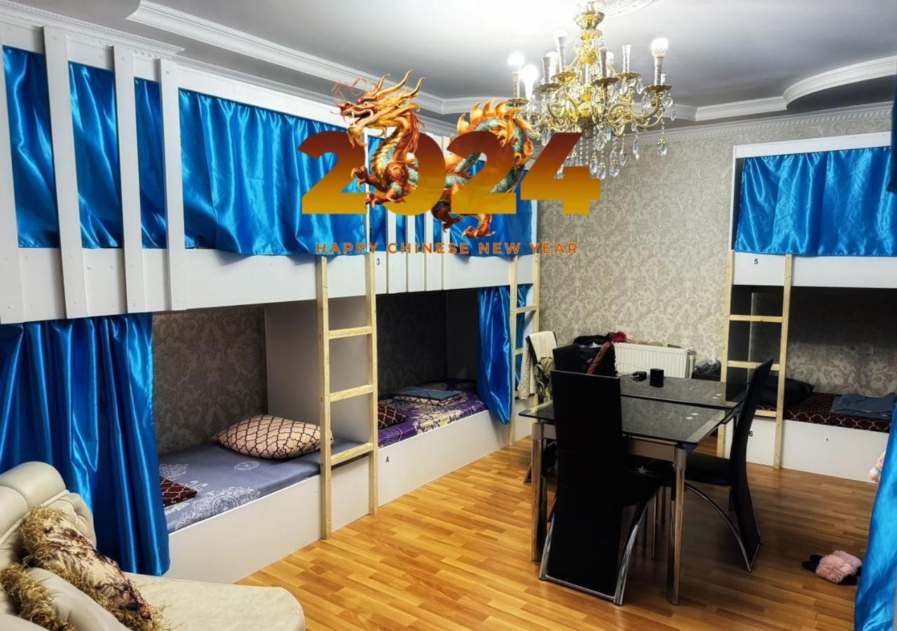 Central Baku Hostel エクステリア 写真