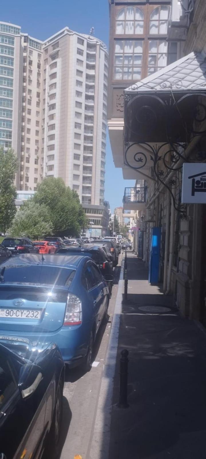 Central Baku Hostel エクステリア 写真